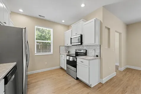 2014 Winchester Drive Champaign IL 61821