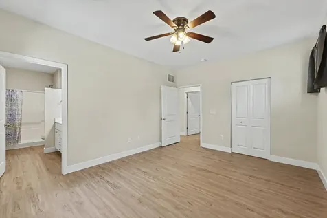 2014 Winchester Drive Champaign IL 61821