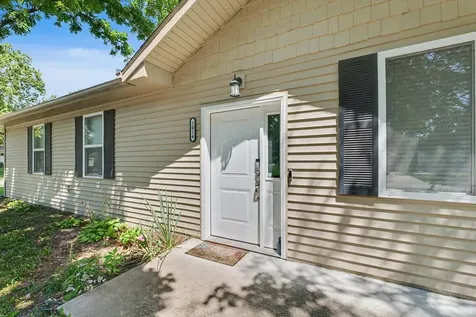 2014 Winchester Drive Champaign IL 61821