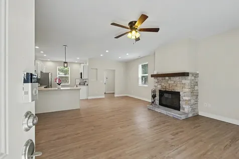 2014 Winchester Drive Champaign IL 61821