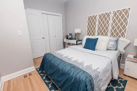 3056 North Paulina Street Chicago IL 60657