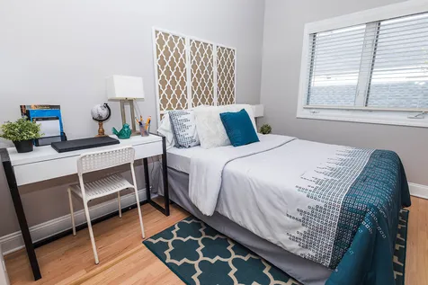 3056 North Paulina Street Chicago IL 60657