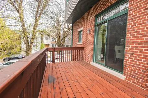 3056 North Paulina Street Chicago IL 60657