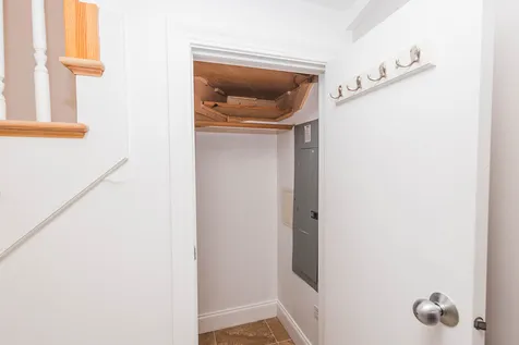 3056 North Paulina Street Chicago IL 60657