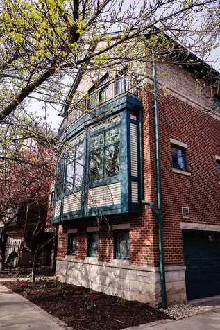 3056 North Paulina Street Chicago IL 60657