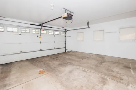 3056 North Paulina Street Chicago IL 60657