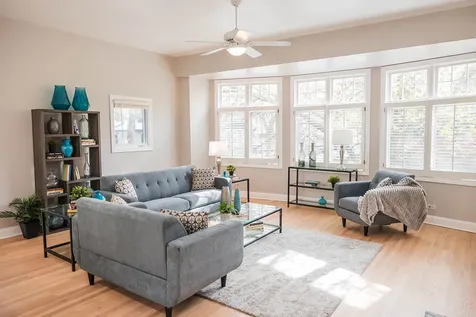 3056 North Paulina Street Chicago IL 60657