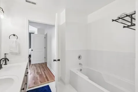 1515 North Wells Street Chicago IL 60610