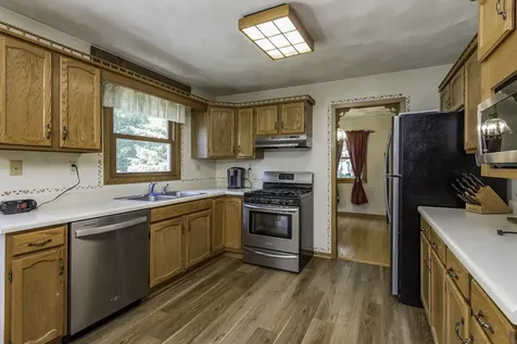 512 Cavin Avenue Winthrop Harbor IL 60096