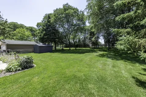 512 Cavin Avenue Winthrop Harbor IL 60096