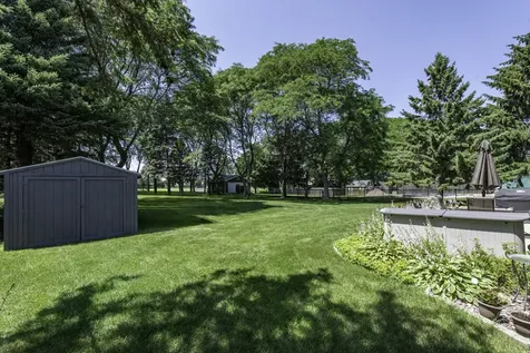 512 Cavin Avenue Winthrop Harbor IL 60096
