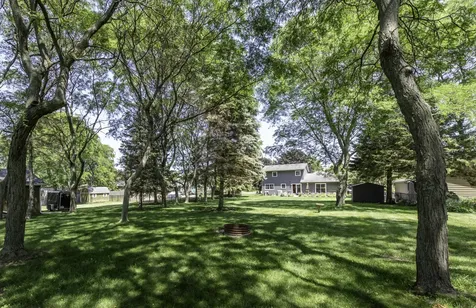 512 Cavin Avenue Winthrop Harbor IL 60096