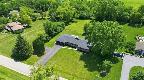 27637 Vista Lane Barrington IL 60010