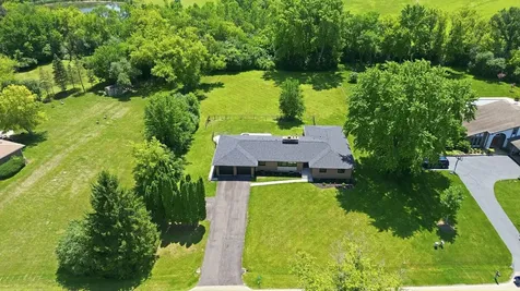 27637 Vista Lane Barrington IL 60010