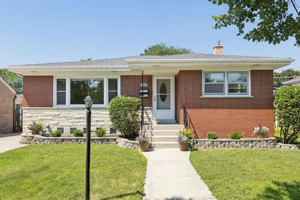 8614 West 26th Street North Riverside IL 60546