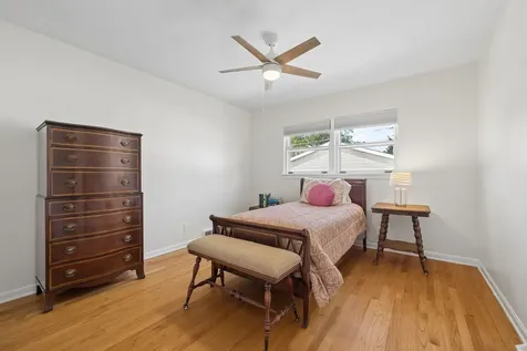 8614 West 26th Street North Riverside IL 60546