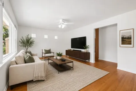 8614 West 26th Street North Riverside IL 60546