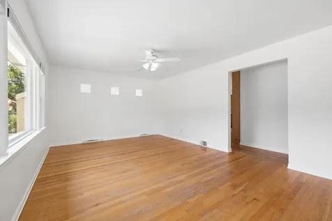 8614 West 26th Street North Riverside IL 60546