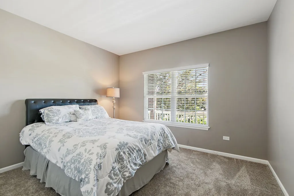 1859 Orchard Lane New Lenox IL 60451