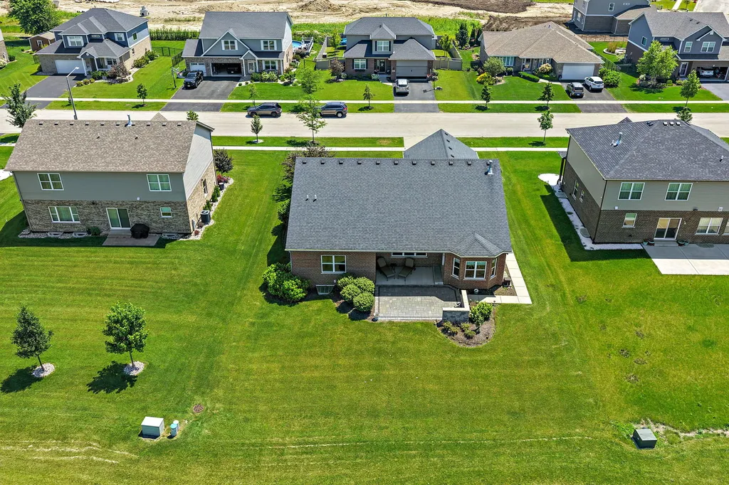 1859 Orchard Lane New Lenox IL 60451