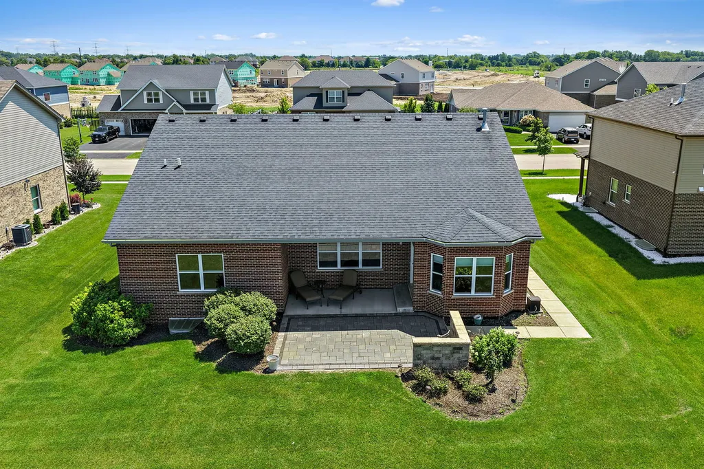 1859 Orchard Lane New Lenox IL 60451