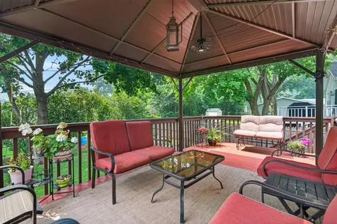 3215 Vista Terrace Mchenry IL 60050