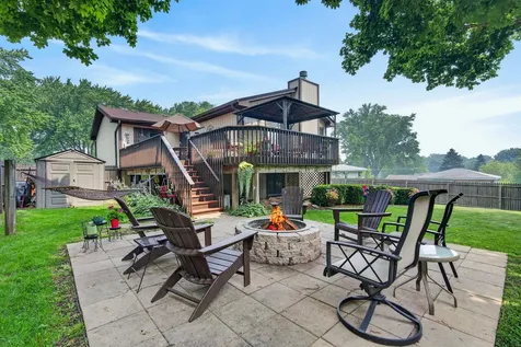 3215 Vista Terrace Mchenry IL 60050