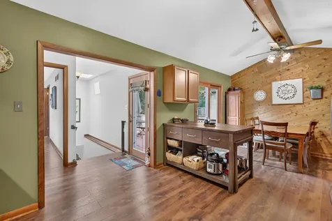 3215 Vista Terrace Mchenry IL 60050