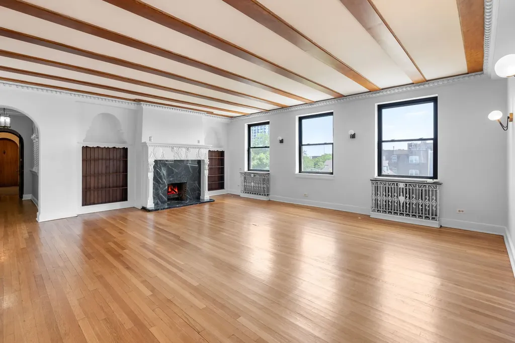 7370 South South Shore Drive Chicago IL 60649
