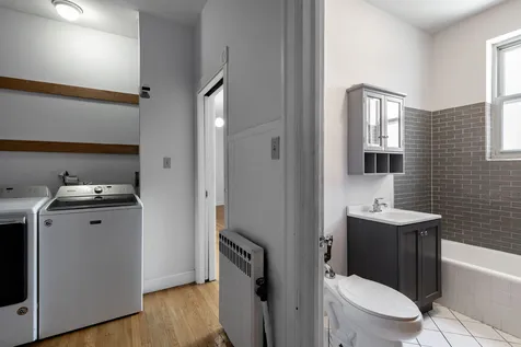 7370 South South Shore Drive Chicago IL 60649