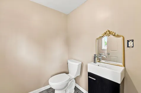 111 West Delaware Street Dwight IL 60420