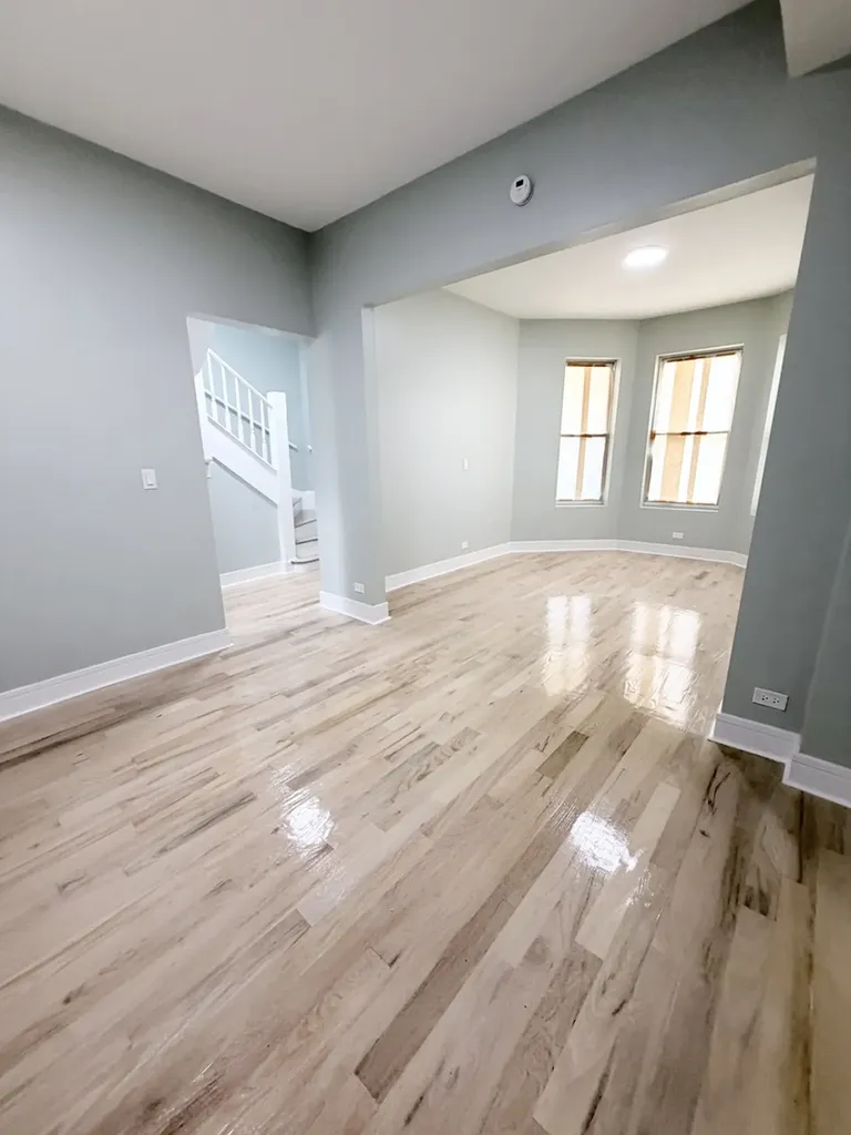 4155 West Arthington Street Chicago IL 60624