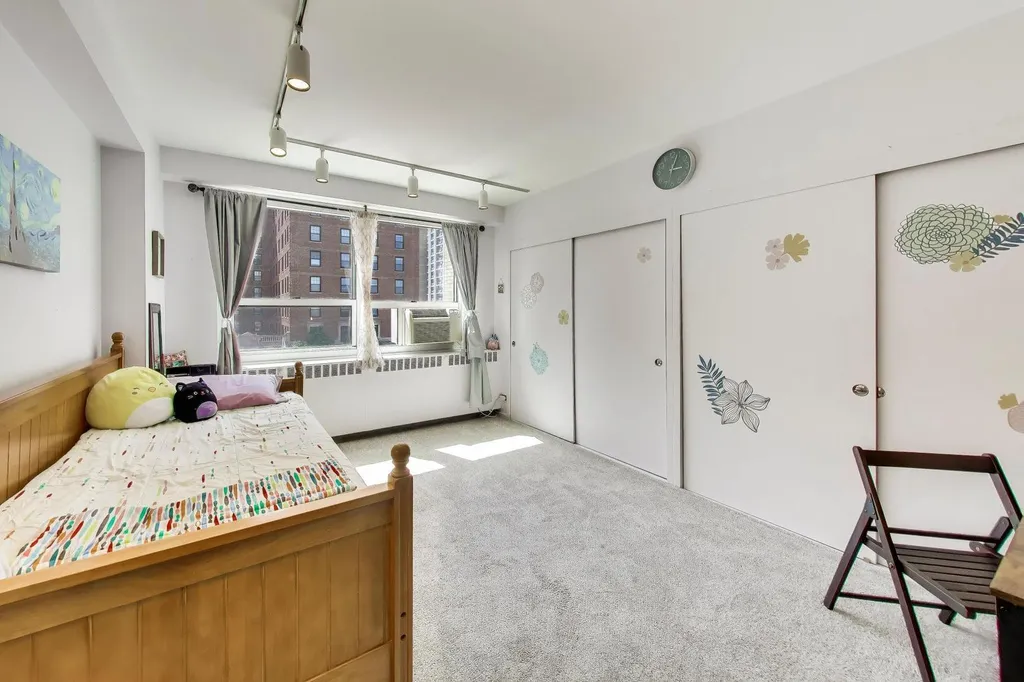 3180 North Lake Shore Drive Chicago IL 60657