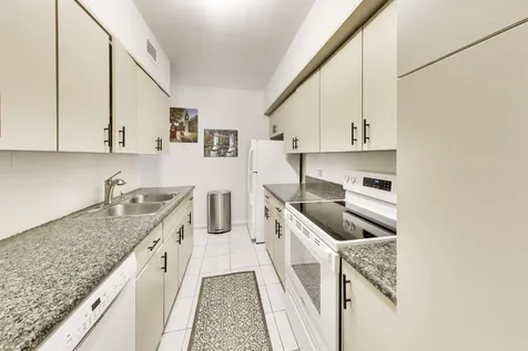 3180 North Lake Shore Drive Chicago IL 60657