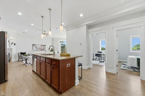 4705 South Champlain Avenue Chicago IL 60615