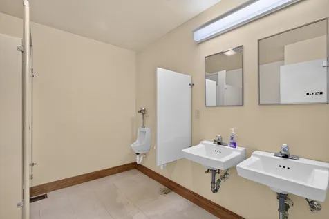 1782 North 2703 Road Ottawa IL 61350
