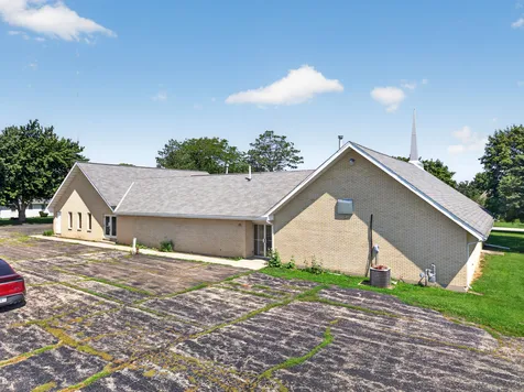 1782 North 2703 Road Ottawa IL 61350