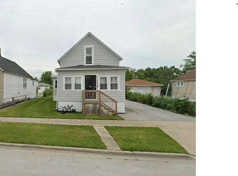 528 Garfield Avenue Calumet City IL 60409