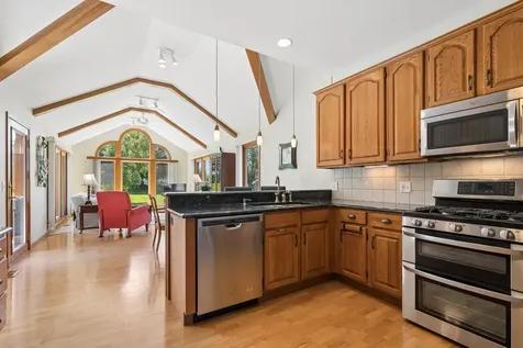 6N731 Willowbrook Drive St. Charles IL 60175