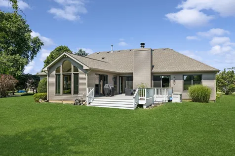 6N731 Willowbrook Drive St. Charles IL 60175