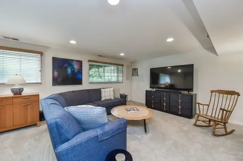 1126 Peregrine Parkway Bartlett IL 60103