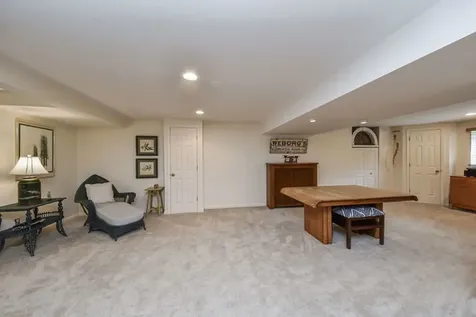 1126 Peregrine Parkway Bartlett IL 60103