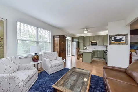 1126 Peregrine Parkway Bartlett IL 60103