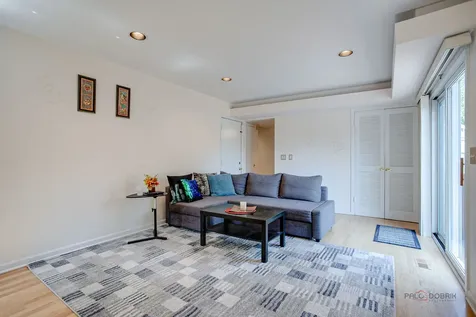 410 Lamont Terrace Buffalo Grove IL 60089