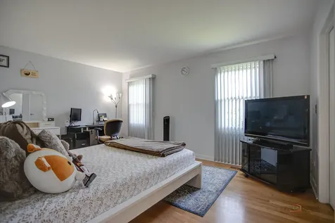 410 Lamont Terrace Buffalo Grove IL 60089