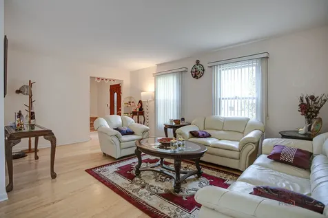 410 Lamont Terrace Buffalo Grove IL 60089