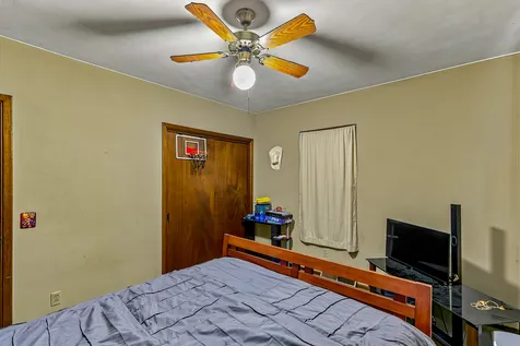 2424 28TH Street Rock Island IL 61201