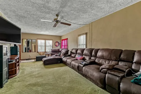 2424 28TH Street Rock Island IL 61201