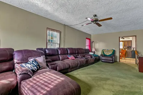 2424 28TH Street Rock Island IL 61201