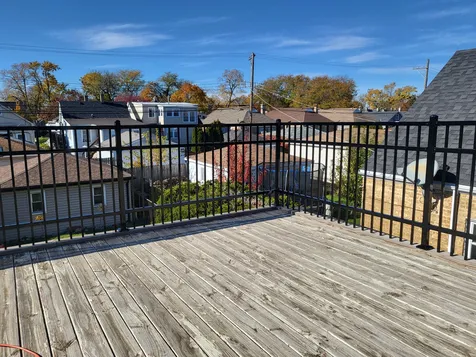 3312 North New England Avenue Chicago IL 60634